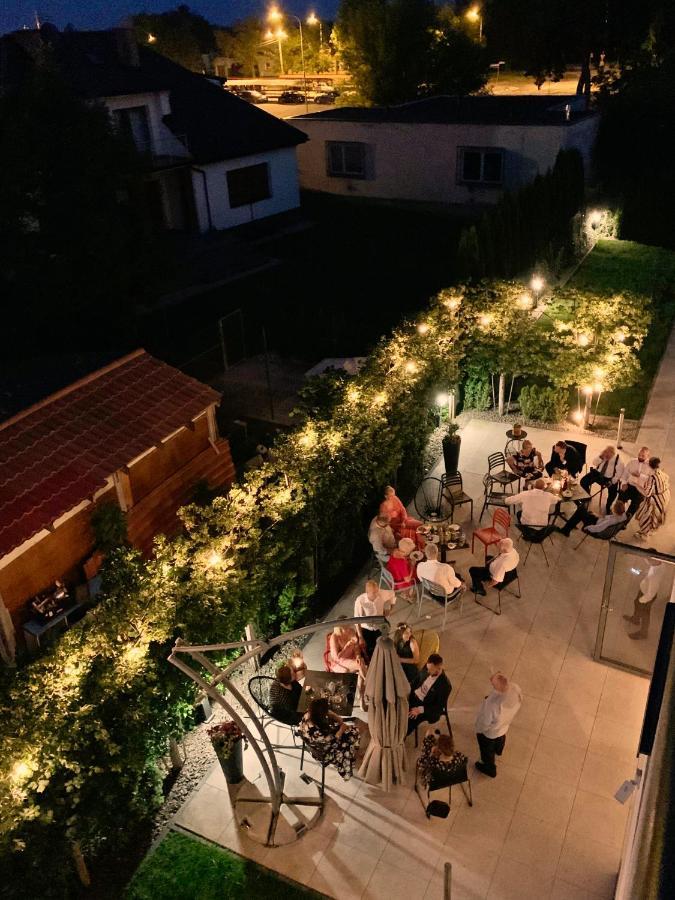 Koło Hotel Mazurek מראה חיצוני תמונה